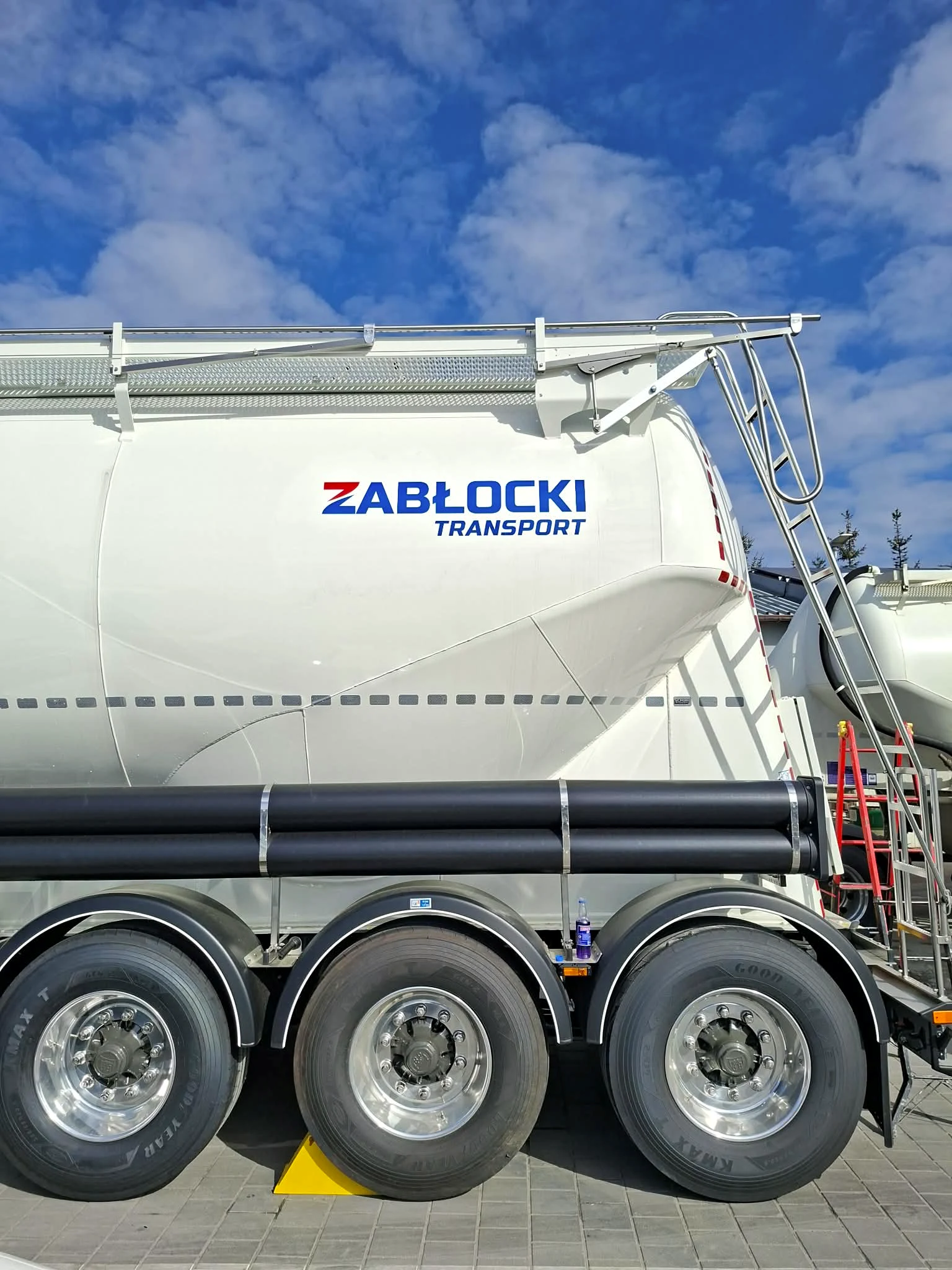 Zabłocki Transport – pełne oklejanie